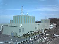 �����̌��q�͔��d��